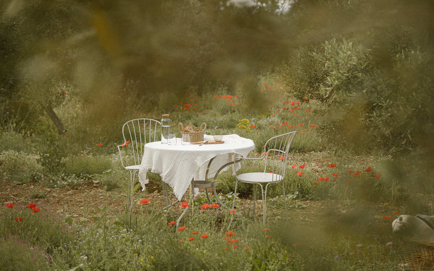 Domaine Jòlibois vous partage ses adresses confidentielles au sein de la Provence. Entre nature et culture, laissez-vous porter par la douceur de vivre provençale.